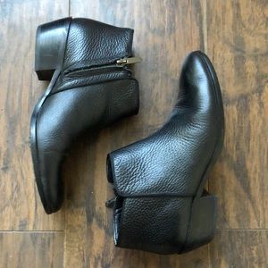 Sam Edelman Black Pebbled Leather Booties—Size 7